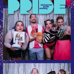 20220513_213209_475_1x