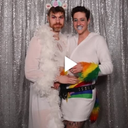 20220513_223744_205_1x