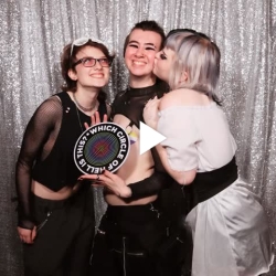 20220513_235515_716_1x